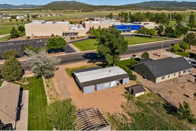 496 S 200 E, Enterprise, UT 84725 - Photo 28