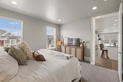 1325 E Desert Peak, Eagle Mountain, UT 84005 - Photo 22