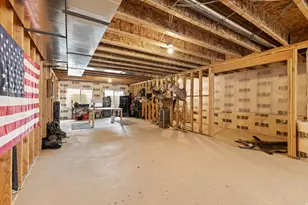 1325 E Desert Peak, Eagle Mountain, UT 84005 - Photo 42