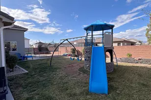 429 E Treasure Rd, Washington, UT 84780 - Photo 30