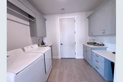 429 E Treasure Rd, Washington, UT 84780 - Photo 18