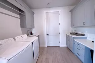 429 E Treasure Rd, Washington, UT 84780 - Photo 18