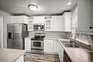 4169 N Pilgrims Circle, Lehi, UT 84048 - Photo 10