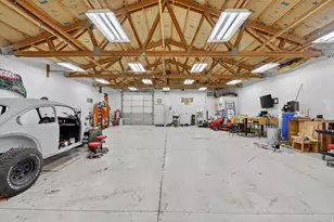 911 S 1500 E, Clearfield, UT 84015 - Photo 26