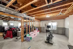 214 W Crescent View Ln N, Tooele, UT 84074 - Photo 16