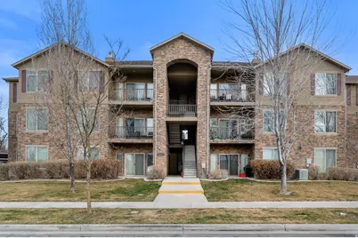 476 W 200 N #206, Springville, UT 84663 - Photo 1