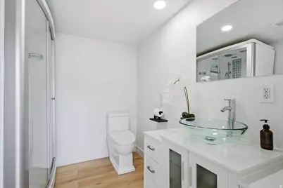 6869 S Brookhill Dr, Salt Lake City, UT 84121 - Photo 16