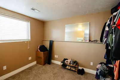 1167 W 2100 N, Clinton, UT 84015 - Photo 20