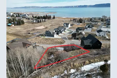 697 N Lochwood Dr, Garden City, UT 84028 - Photo 2