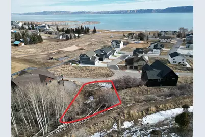 697 N Lochwood Dr, Garden City, UT 84028 - Photo 2