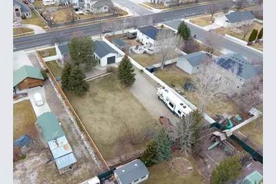 1350 N Main St, Mapleton, UT 84664 - Photo 32