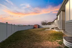 589 W 25 N, Clearfield, UT 84015 - Photo 20