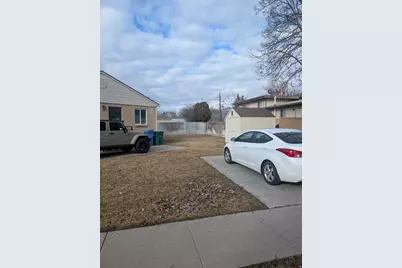 866 Hillcrest Ave, Logan, UT 84321 - Photo 2