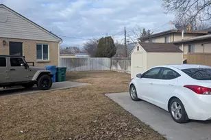 866 Hillcrest Ave, Logan, UT 84321 - Photo 2