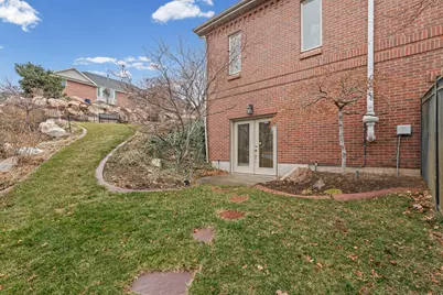 136 N Fairway Dr E, North Salt Lake, UT 84054 - Photo 28