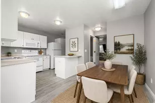 369 N Main St E, Orem, UT 84057 - Photo 4