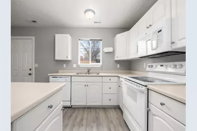 369 N Main St E #2, Orem, UT 84057 - Photo 6