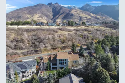 8330 S Danish Rd S, Cottonwood Heights, UT 84093 - Photo 78