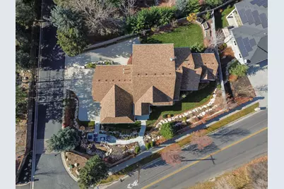 8330 S Danish Rd S, Cottonwood Heights, UT 84093 - Photo 74