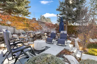 8330 S Danish Rd S, Cottonwood Heights, UT 84093 - Photo 72