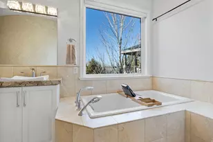 8330 S Danish Rd S, Cottonwood Heights, UT 84093 - Photo 36