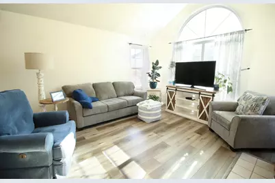 4719 W Valley Villa Dr S, West Valley, UT 84120 - Photo 6