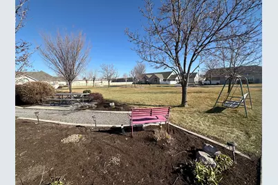 4719 W Valley Villa Dr S, West Valley, UT 84120 - Photo 28