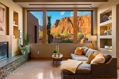 688 W Shinava Dr, Ivins, UT 84738 - Photo 4