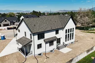 1547 N 275 W, Orem, UT 84057 - Photo 2