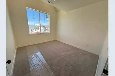 1547 N 275 W #5, Orem, UT 84057 - Photo 20