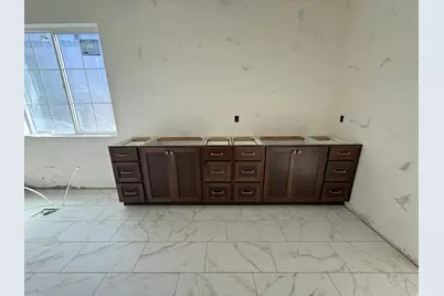 1547 N 275 W #5, Orem, UT 84057 - Photo 18