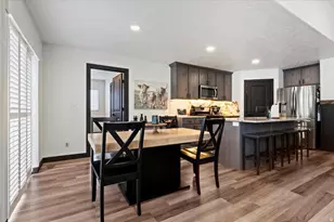 1151 W Honeycomb Dr, Grantsville, UT 84029 - Photo 8