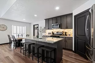 1151 W Honeycomb Dr, Grantsville, UT 84029 - Photo 10