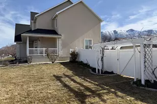1121 W 1800 N, Mapleton, UT 84664 - Photo 2