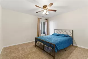 5809 S Waterbury Dr Dr, Salt Lake City, UT 84121 - Photo 10