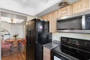 5809 S Waterbury Dr Dr, Salt Lake City, UT 84121 - Photo 8