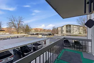 5809 S Waterbury Dr Dr, Salt Lake City, UT 84121 - Photo 22