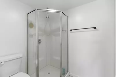 5809 S Waterbury Dr Dr #D, Salt Lake City, UT 84121 - Photo 18