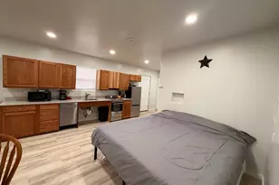 1208 S Hamblin Dr W, Kanab, UT 84741 - Photo 22