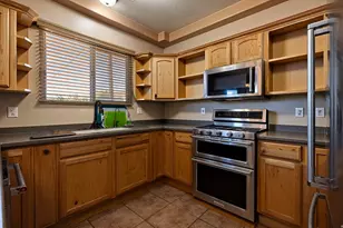 320 W Los Barancos Ln, Kanab, UT 84741 - Photo 10
