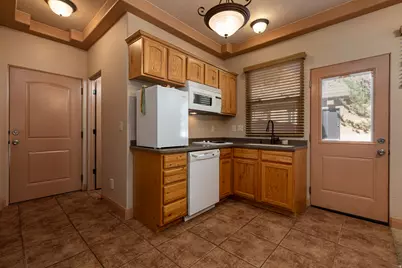 320 W Los Barancos Ln, Kanab, UT 84741 - Photo 46