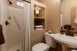 320 W Los Barancos Ln, Kanab, UT 84741 - Photo 48