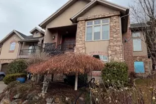 6623 S Hidden Cv, Cottonwood Heights, UT 84121 - Photo 2