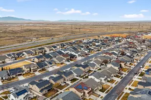 940 N Skipton W, North Salt Lake, UT 84054 - Photo 34