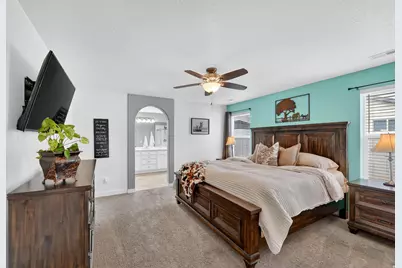 940 N Skipton W, North Salt Lake, UT 84054 - Photo 14