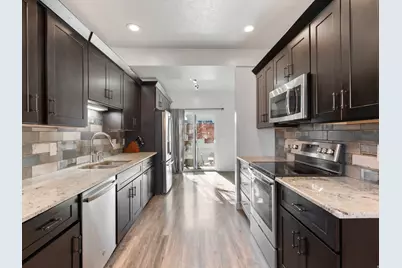 776 E Gables St, Midvale, UT 84047 - Photo 6