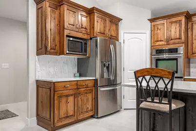 593 S Hidden Cir, North Salt Lake, UT 84054 - Photo 28