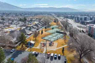 9928 S Cascade Dr, Sandy, UT 84070 - Photo 28