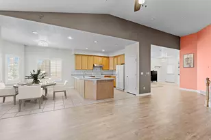 9928 S Cascade Dr, Sandy, UT 84070 - Photo 4