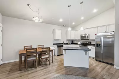 282 W 605 N #I, Centerville, UT 84014 - Photo 14